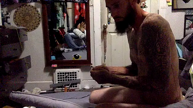 Snapshot of Robriguezxxx chatting on September 26, 4:21 am Robriguezxxx online show from September 26, 4:21 am