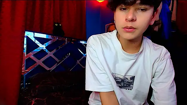 Luke Howland online show from September 8, 11:37 pm