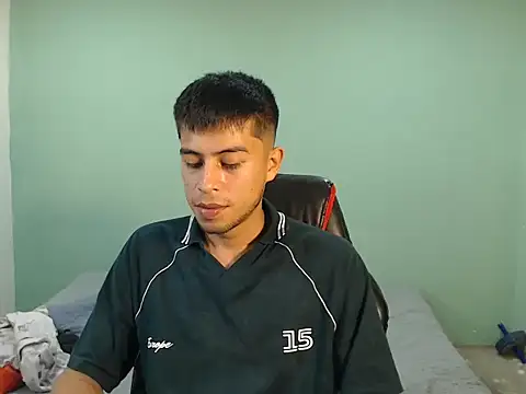 danielitopapuu online show from November 16, 12:35 am