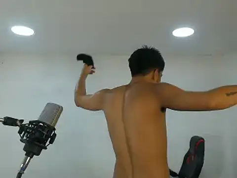 danielitopapuu online show from October 16, 12:35 pm