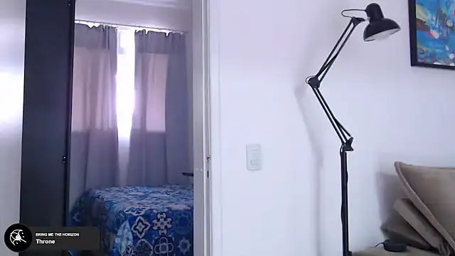 Snapshot of sexxxsutra chatting on March 15, 5:16 pm sexxxsutra online show from March 15, 5:16 pm