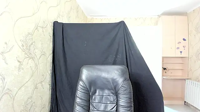 Snapshot of Tomas_Shelbi chatting on September 13, 10:27 am Tomas Shelbi online show from September 13, 10:27 am