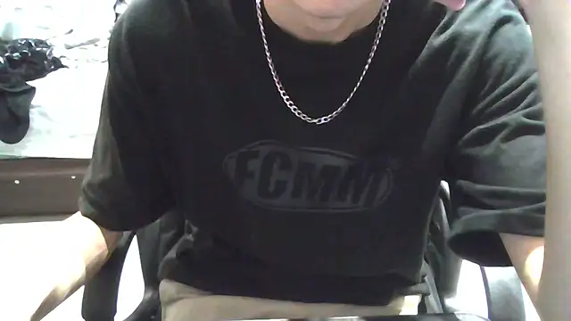 Snapshot of kaikai_0804 chatting on October 1, 4:55 pm kaikai 0804 online show from October 1, 4:55 pm