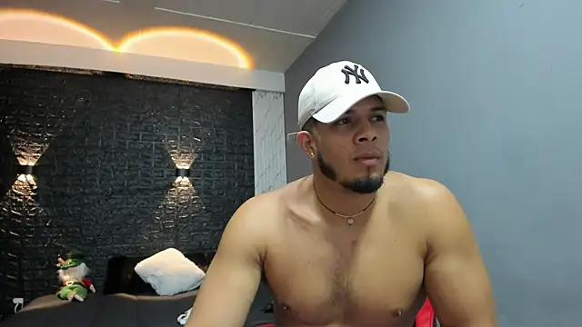 taurus boy1 online show from December 5, 12:23 pm