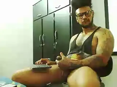 LewisStrong online show from September 24, 6:28 pm