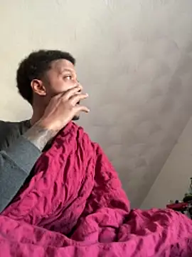 rayyymack online show from February 10, 2:00 pm