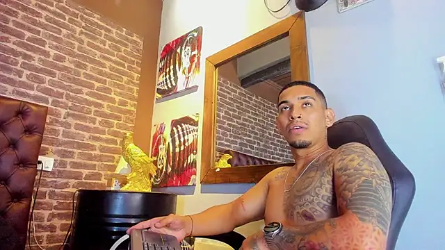 Damian09  online show from November 28, 1:31 am