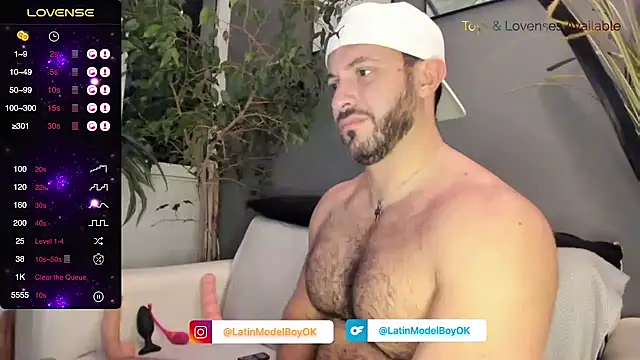 Snapshot of arielenbsas chatting on March 19, 3:30 am arielenbsas online show from March 19, 3:30 am