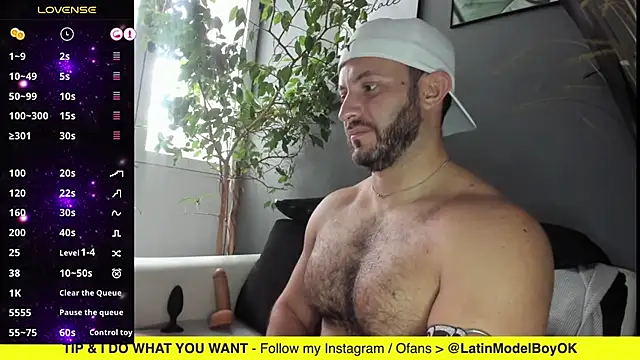 Snapshot of arielenbsas chatting on March 2, 3:52 pm arielenbsas online show from March 2, 3:52 pm