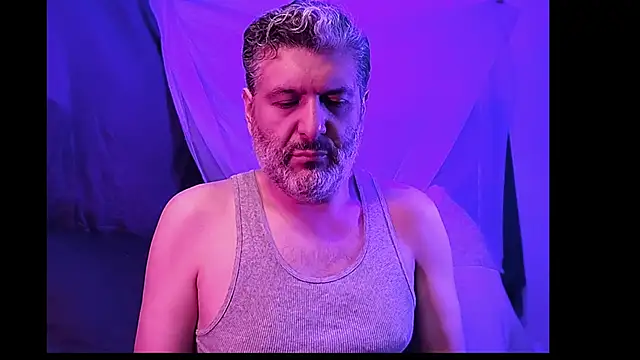 BushBator online show from February 10, 7:57 am