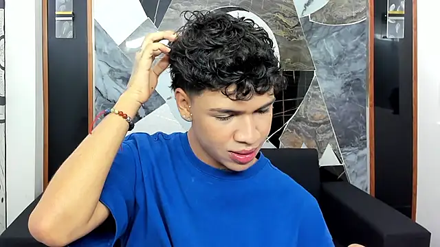 Timmy King  online show from December 28, 9:51 pm