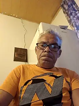 Picolo4111 online show from September 27, 4:43 am