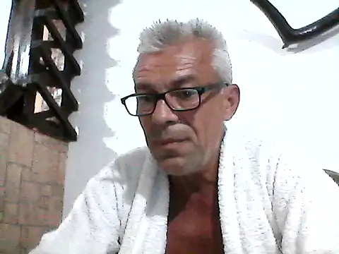 Picolo4111 online show from September 22, 7:46 pm