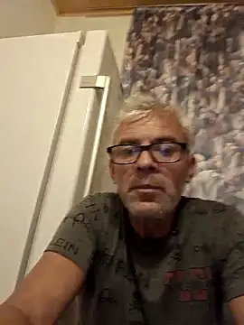 Picolo4111 online show from October 1, 6:12 pm