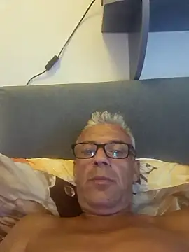 Picolo4111 online show from September 8, 2:27 pm