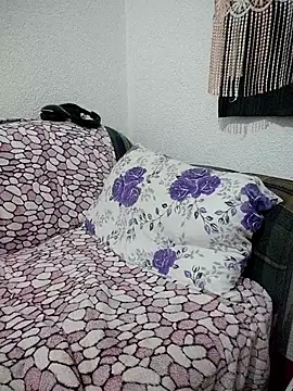 mayk18cm online show from October 21, 7:39 pm