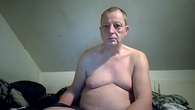 chubbybear2cum online show from November 26, 6:44 pm