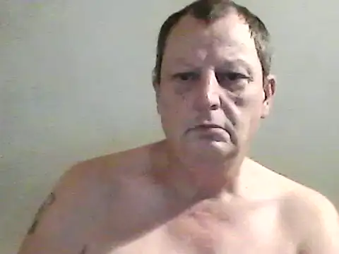 chubbybear2cum online show from December 11, 2:00 am