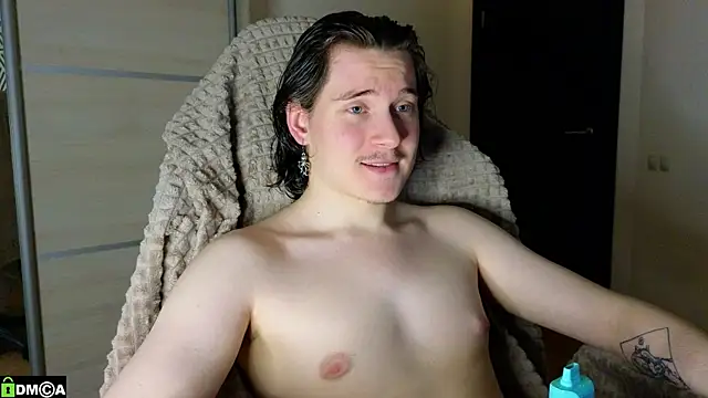 MoreRealAlex online show from January 6, 8:57 pm