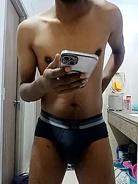 JerryJerome01 online show from May 17, 4:03 pm