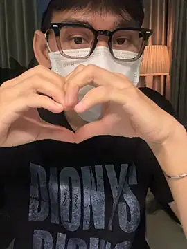 MinhTuanLive online show from February 4, 2:12 pm