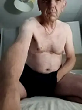 mr english50 online show from October 11, 3:32 am