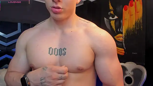 Johan Williams 07 online show from April 11, 5:47 am