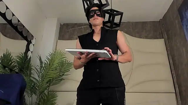 Karimferrer online show from October 11, 10:25 pm