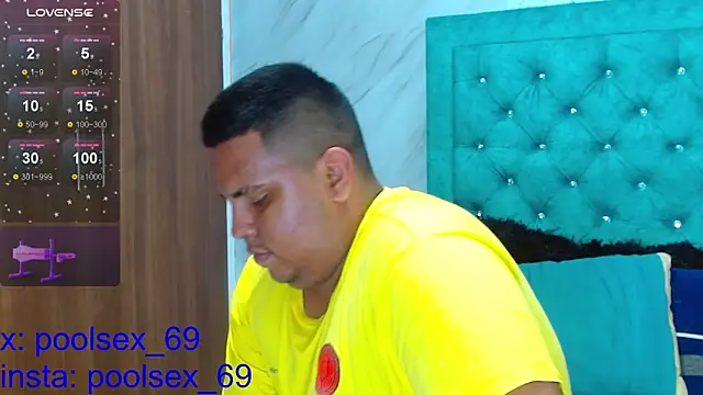 Snapshot of Poolsex_69 chatting on January 4, 11:27 pm Poolsex 69 online show from January 4, 11:27 pm