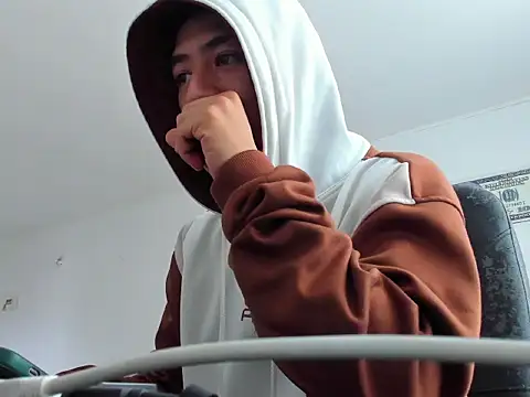 Chandler ken online show from October 10, 12:54 pm