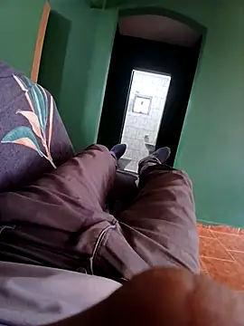 morenogts69 online show from October 17, 2:43 pm