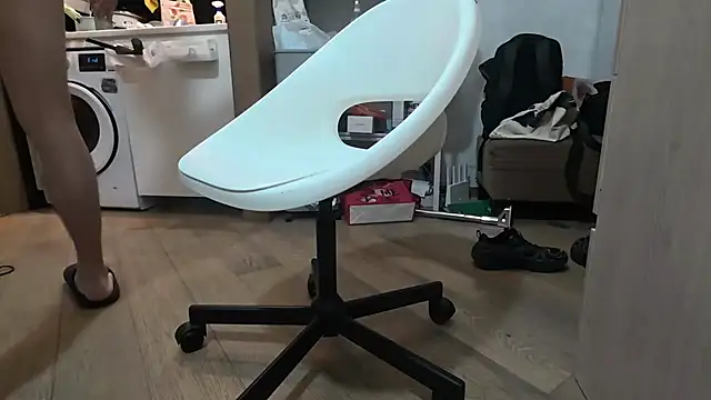 YunheLEE online show from February 22, 4:19 pm