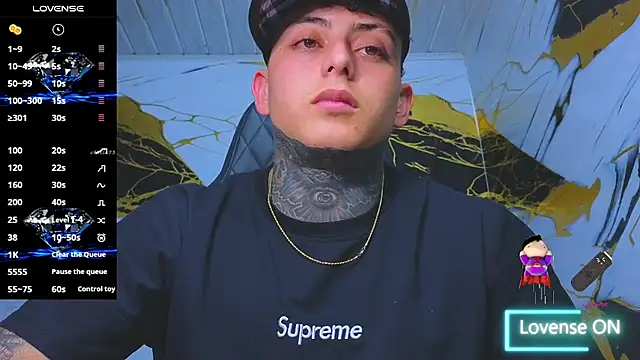 Kevin22 222 online show from October 17, 6:50 am