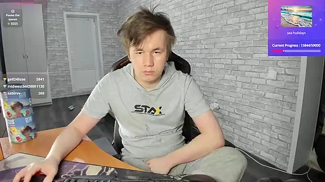 iliaskrislove online show from January 9, 9:37 pm