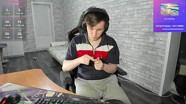 iliaskrislove online show from January 13, 1:23 am