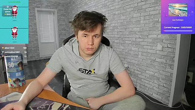 iliaskrislove online show from January 1, 10:54 am