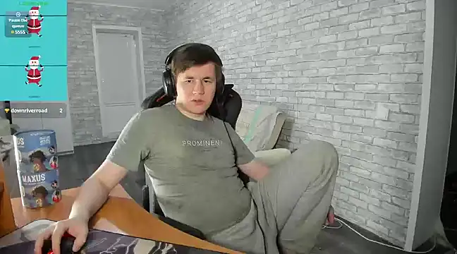 iliaskrislove online show from December 27, 4:33 pm
