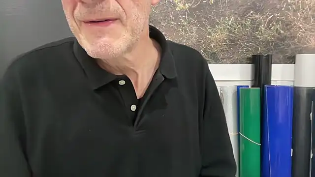 tauromolo online show from February 4, 1:11 am