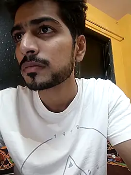 INDIAN PRINCE 01 online show from March 21, 5:23 pm