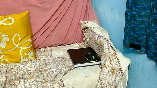 Snapshot of Alex_Suman25 chatting on February 26, 7:03 pm Alex Suman25 online show from February 26, 7:03 pm
