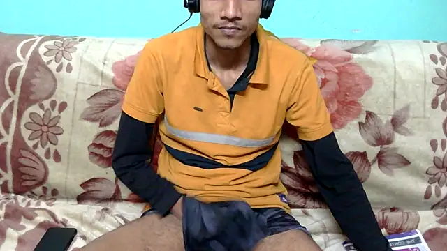 Snapshot of Alex_Suman25 chatting on January 5, 1:26 pm Alex Suman25 online show from January 5, 1:26 pm