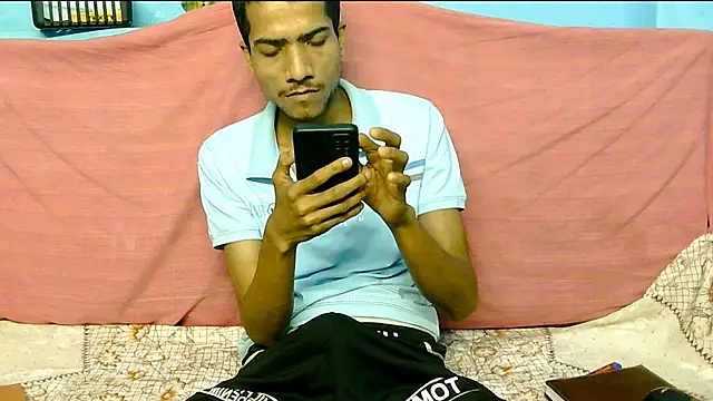 Snapshot of Alex_Suman25 chatting on February 25, 11:52 am Alex Suman25 online show from February 25, 11:52 am