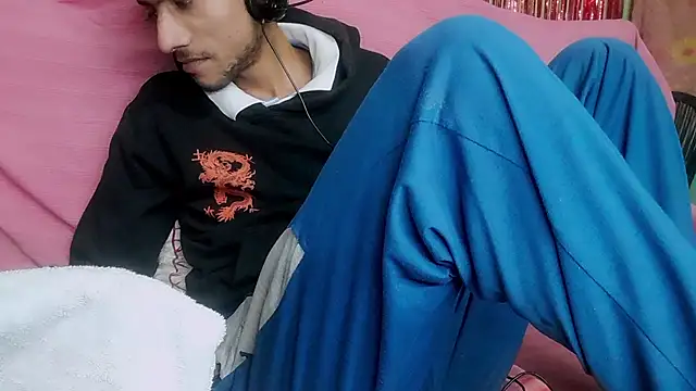 Snapshot of Alex_Suman25 chatting on January 16, 7:41 pm Alex Suman25 online show from January 16, 7:41 pm