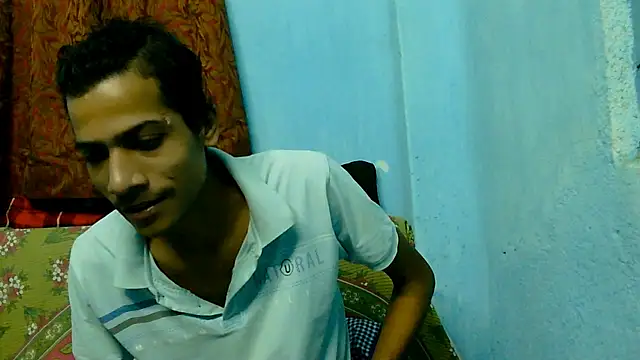 Snapshot of Alex_Suman25 chatting on September 11, 11:15 pm Alex Suman25 online show from September 11, 11:15 pm