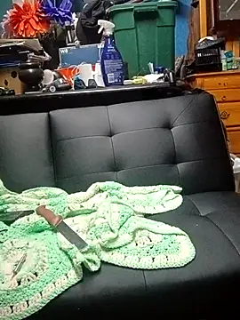 C8L3U online show from March 30, 9:54 am