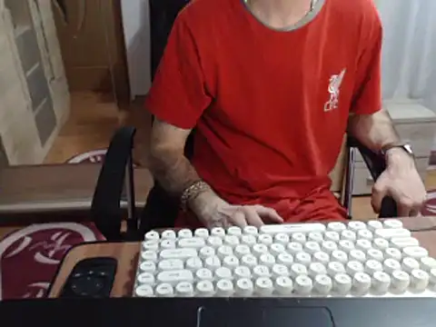 uncutguy01 online show from March 11, 4:07 pm