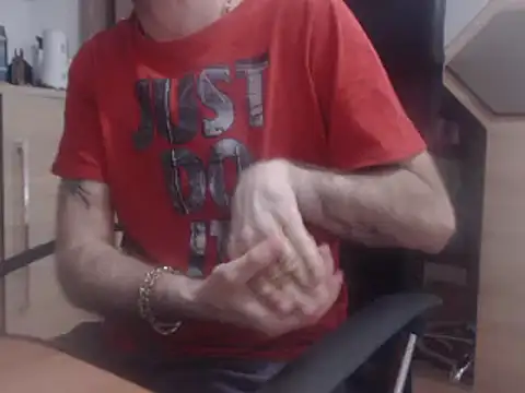 uncutguy01 online show from March 2, 1:09 pm