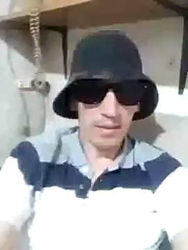 matiassan35 online show from November 20, 9:57 pm