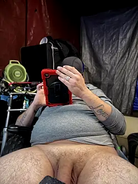 joeycbigcock online show from November 12, 7:41 pm