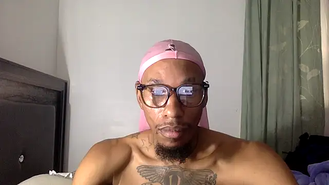 KingDerRico online show from October 11, 3:16 pm